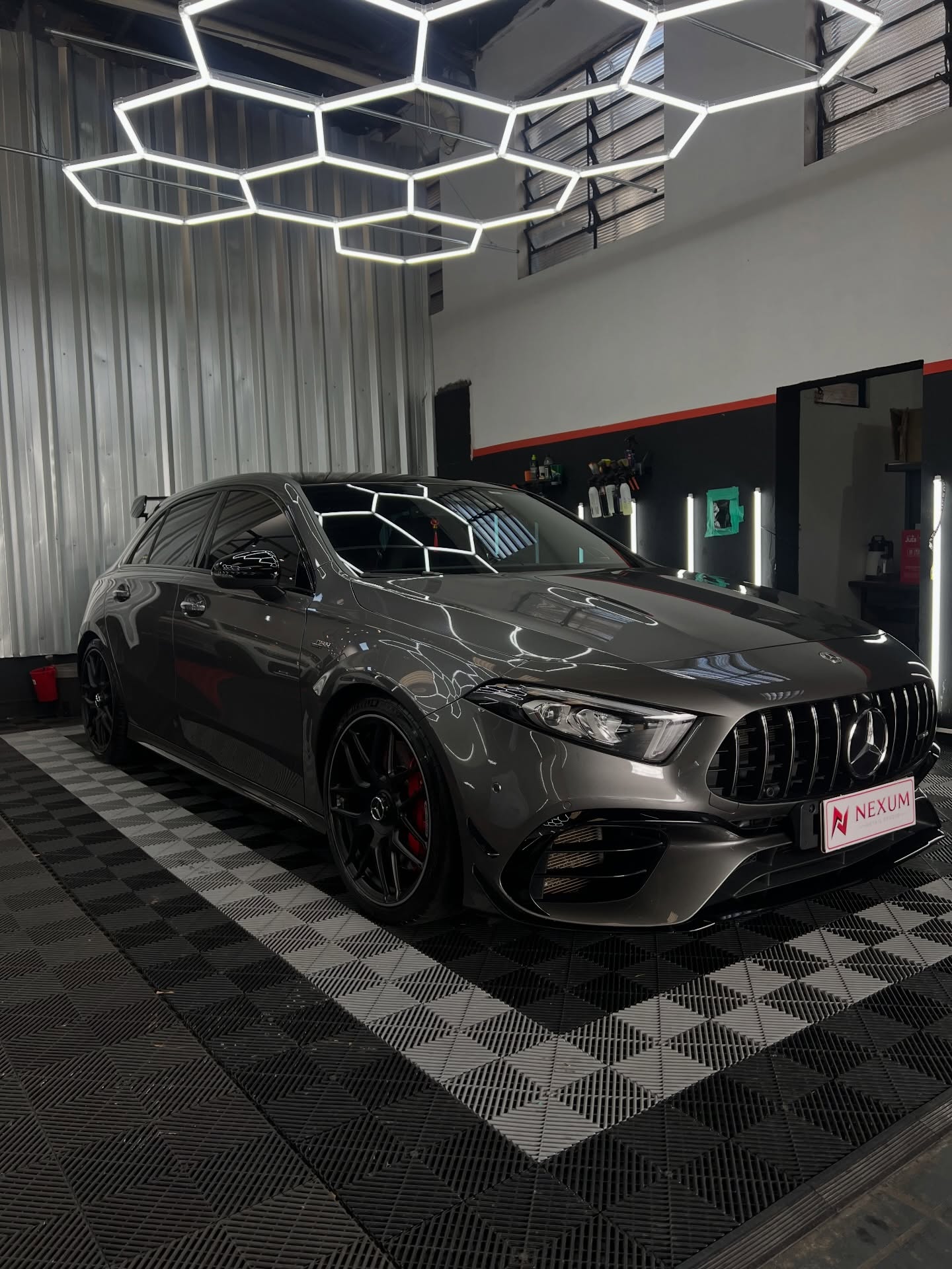 Lavagem detalhada e showroom detail em Mercedes-Benz - Nexum Detail Limeira SP