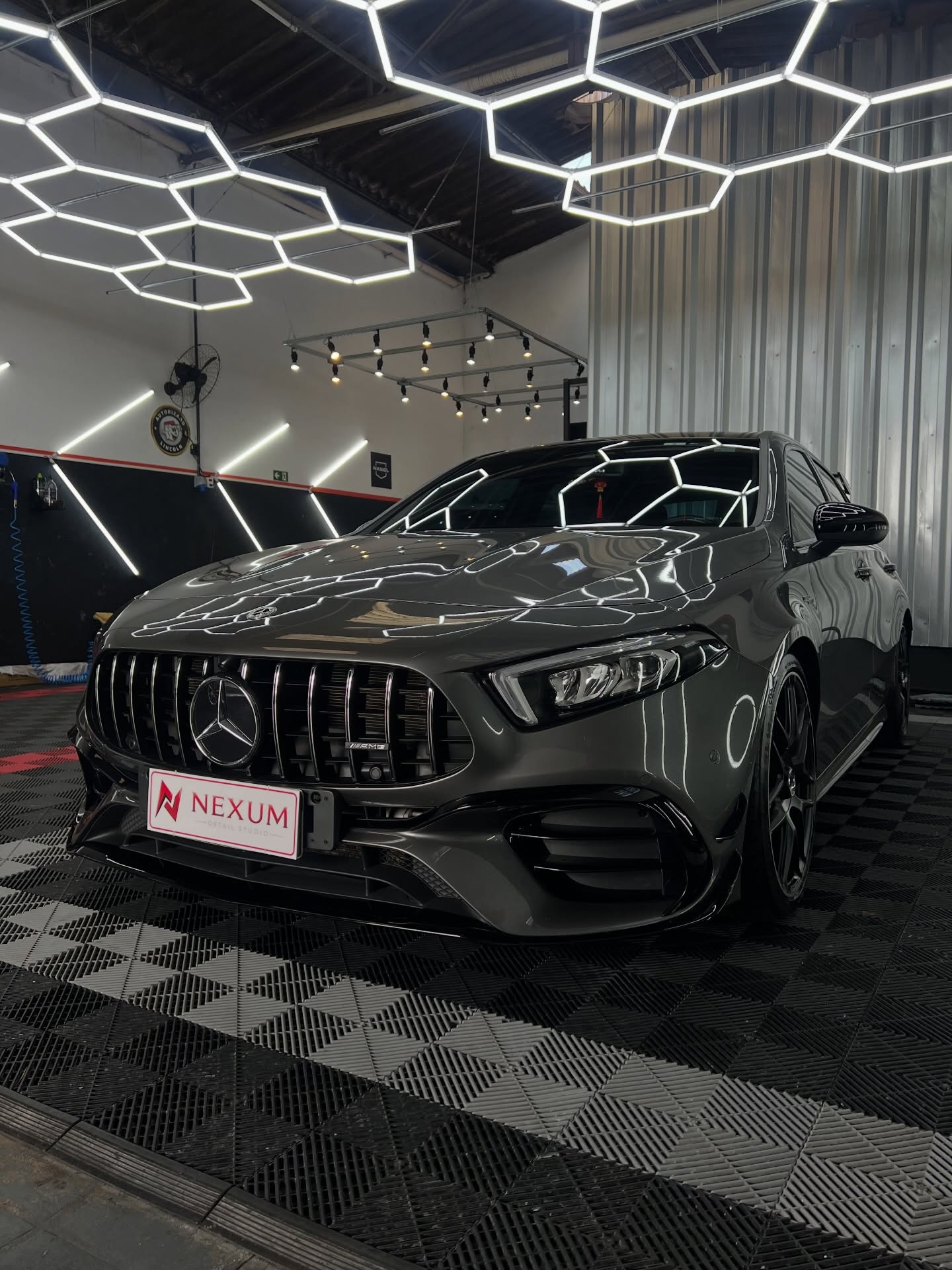 Mercedes â€“ Interior Premium